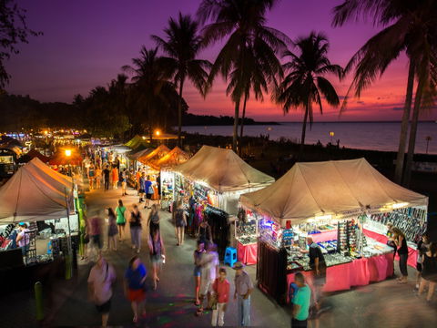 Mindil Beach Sunset Market - C Tourism 0