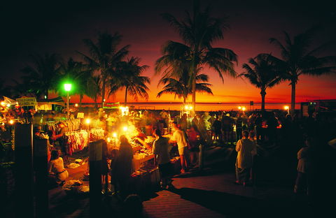 Mindil Beach Sunset Market - C Tourism 2