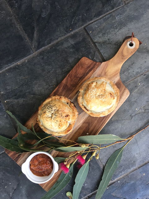 Aged Wine And Vintage Pies - C Tourism 0