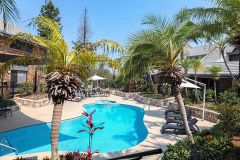 Glen Eden Beach Resort - C Tourism 1