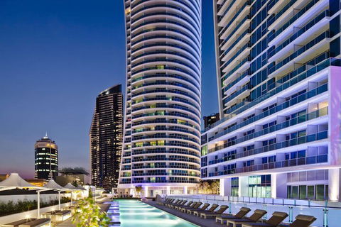 Hilton Surfers Paradise Hotel And Residences - C Tourism 5