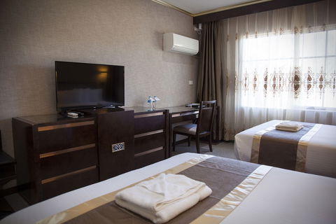 Eltham Gateway Hotel - C Tourism 5