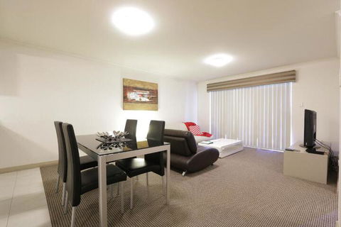Verandah Apartments - C Tourism 1