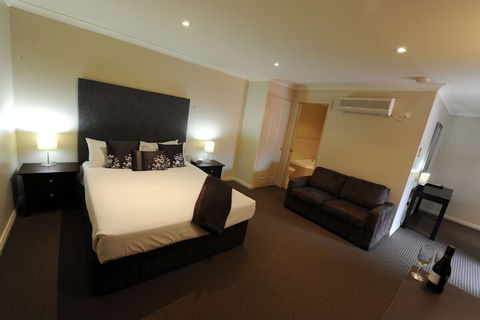 Alexandra Place - C Tourism 3