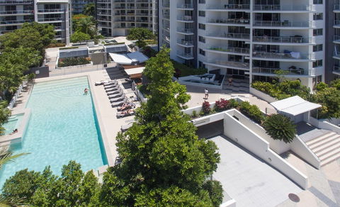 Trilogy Surfers Paradise - C Tourism 0