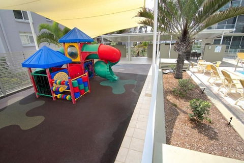 Hi Surf Beachfront Resort Apartments - C Tourism 4