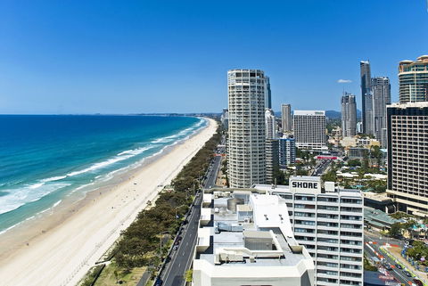 Hi Surf Beachfront Resort Apartments - C Tourism 2