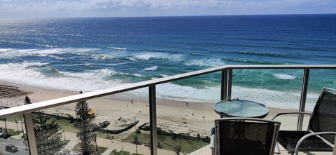 Hi Surf Beachfront Resort Apartments - C Tourism 6