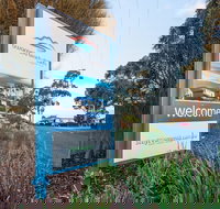 Swansea Beach Chalets - C Tourism