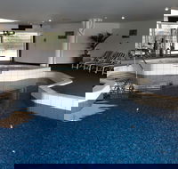 Lakes Hotel - C Tourism