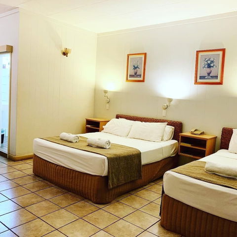 Pine Tree Motel - C Tourism 5