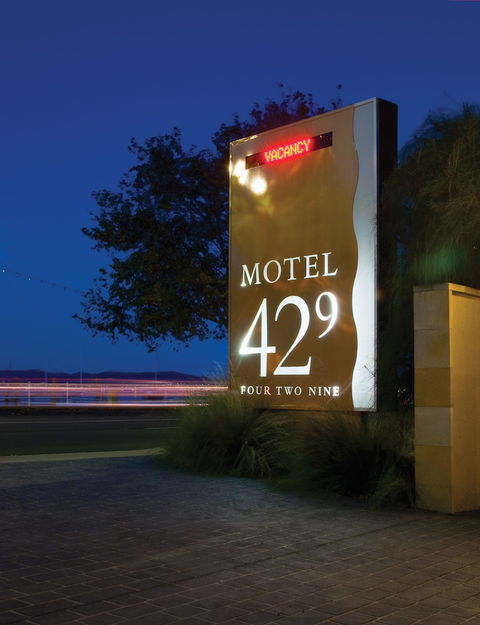 Motel 429 - C Tourism 1