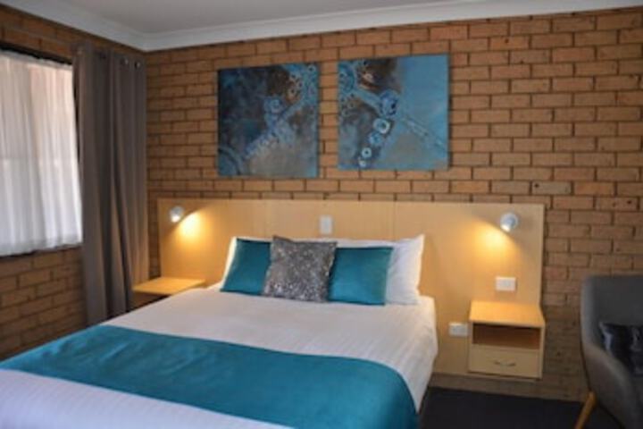 Wilsonton QLD C Tourism