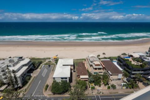 Norfolk Luxury Beachfront Apartments - C Tourism 0