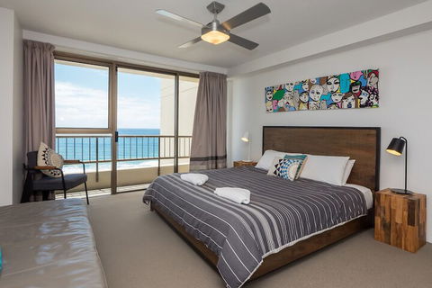 Norfolk Luxury Beachfront Apartments - C Tourism 5