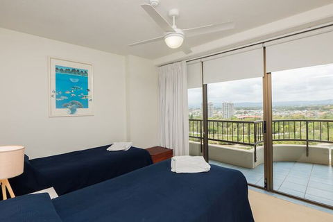 Norfolk Luxury Beachfront Apartments - C Tourism 6