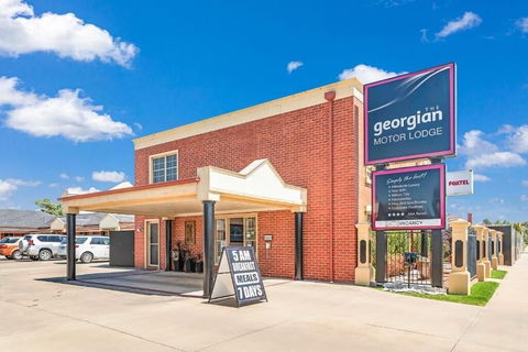 The Georgian Motor Lodge - C Tourism 2