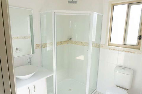 Halifax Holiday Park - C Tourism 3