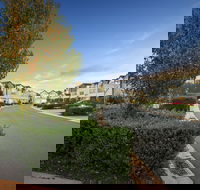 Quest Sanctuary Lakes - C Tourism