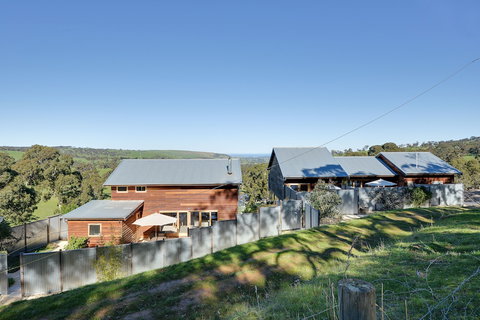 Seascape Retreat - C Tourism 1