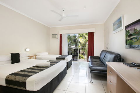 Cairns City Sheridan - C Tourism 6