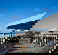 Beachfront Motel - C Tourism