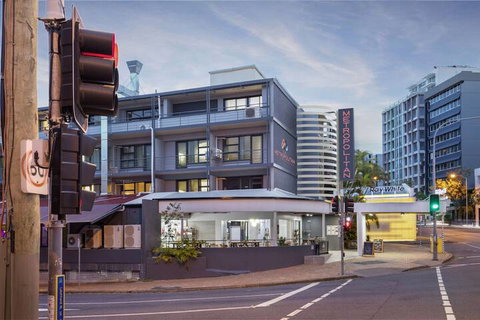 The Metropolitan Springhill - C Tourism 2