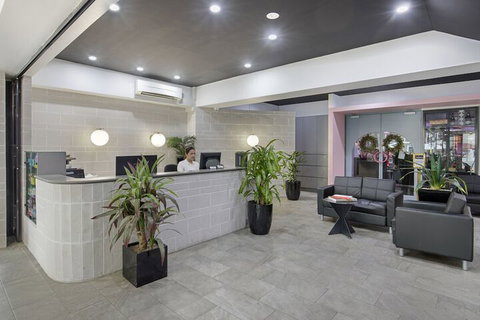 The Metropolitan Springhill - C Tourism 5