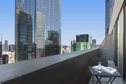 Oaks Melbourne On Collins Hotel - C Tourism 2