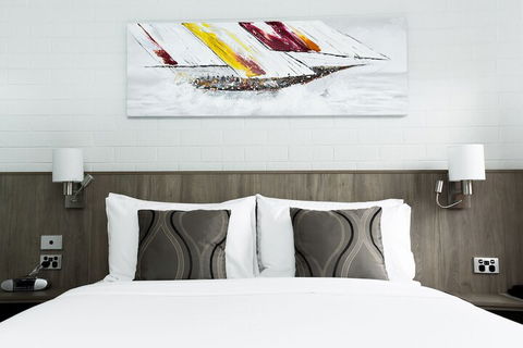 Bay Hotel Apartments - C Tourism 5