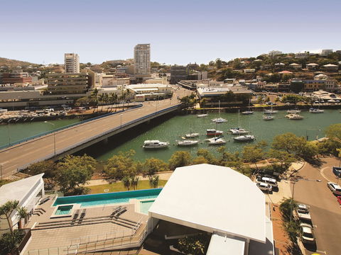 Oaks Townsville Gateway Suites - C Tourism 2