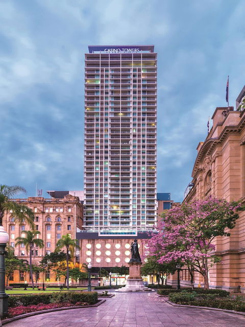 Oaks Brisbane Casino Tower Suites - C Tourism 0