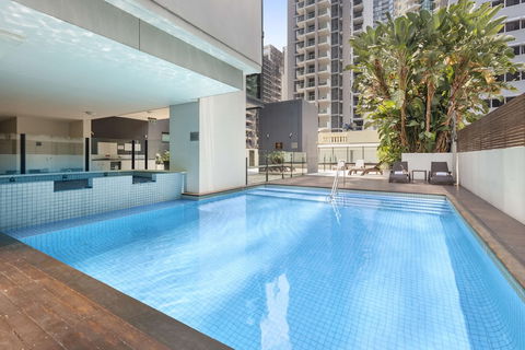 Oaks Brisbane On Charlotte Suites - C Tourism 5