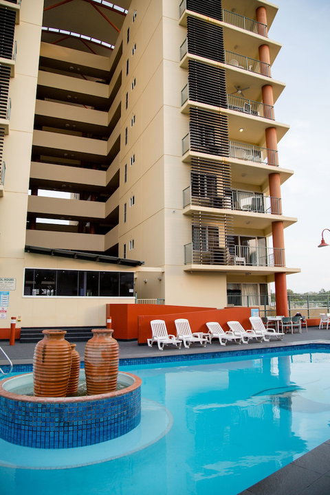 Cullen Bay Resort - C Tourism 5