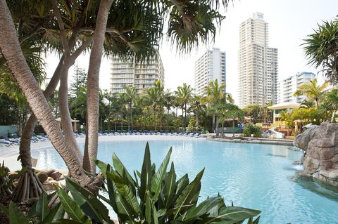 Mantra Crown Towers - C Tourism 4