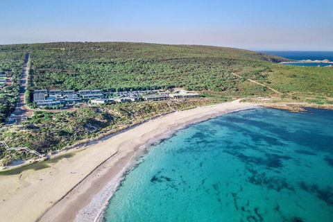 Smiths Beach Resort - C Tourism 1