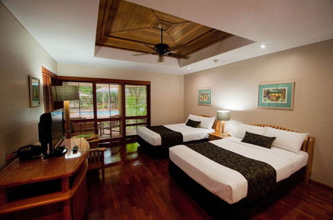 Green Island Resort - C Tourism 2