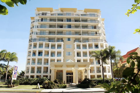 Palazzo Colonnades - C Tourism 4