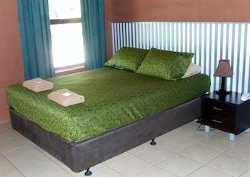 Territory Manor Motel & Caravan Park - C Tourism 2