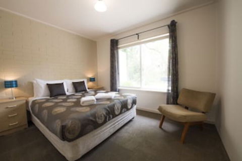 Restaway Holiday Units - C Tourism 0