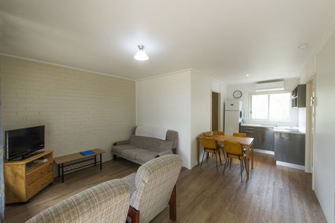Restaway Holiday Units - C Tourism 5