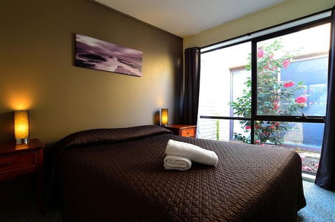 Executive Hideaway Motel - C Tourism 5