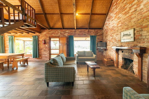 Grampians Pioneer Cottages - C Tourism 5