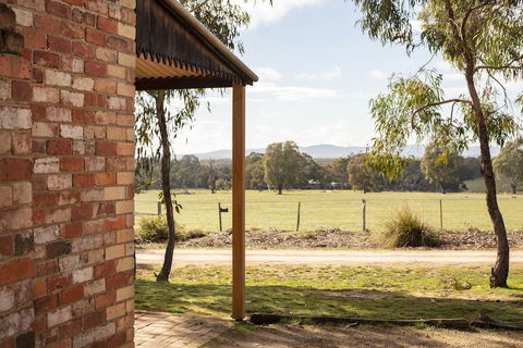 Grampians Pioneer Cottages - C Tourism 6