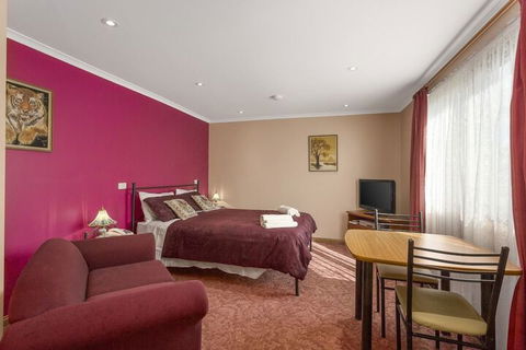 North East Rest Awhile Bed & Breakfast - C Tourism 7