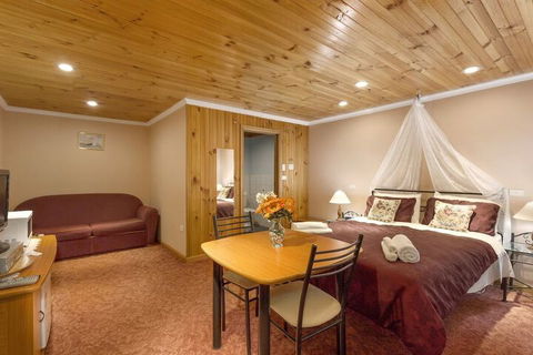 North East Rest Awhile Bed & Breakfast - C Tourism 4