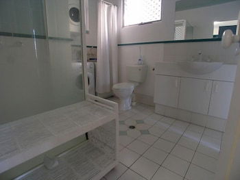 Pacific Sands Holiday Apartments - C Tourism 1