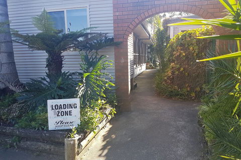 Bentley Waterfront Motel & Cottages - C Tourism 4
