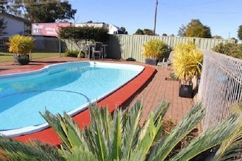 Crossroads Motel - C Tourism 1