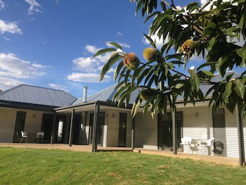 3 Bells Alpine Cottage - C Tourism 3